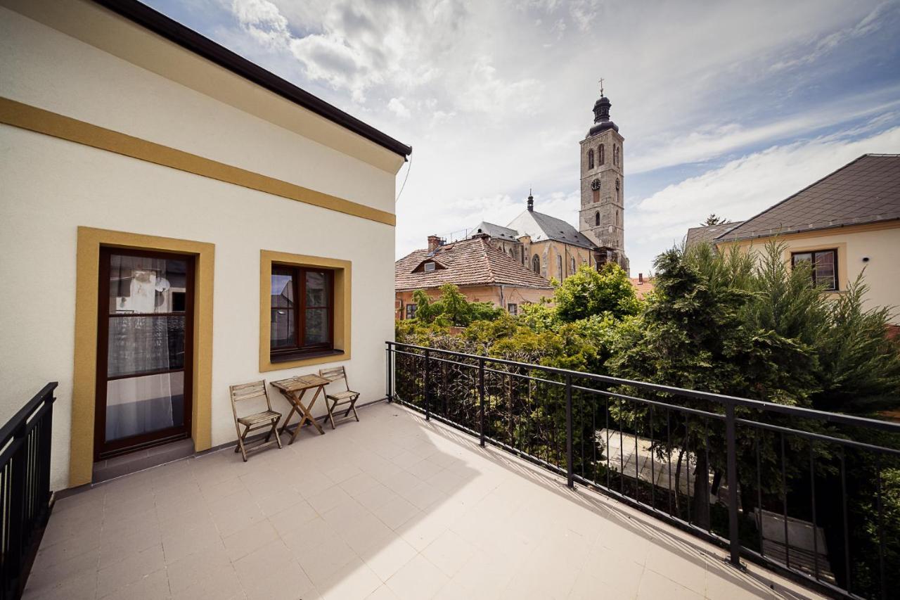 Cafe Havlicek Penzion Kutna Hora Exterior photo
